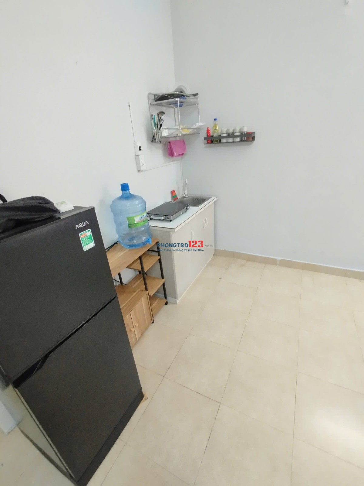 Cho thuê phòng 25m2 full tiện nghi đường Tạ Quang Bủu phường 4 Quận 8