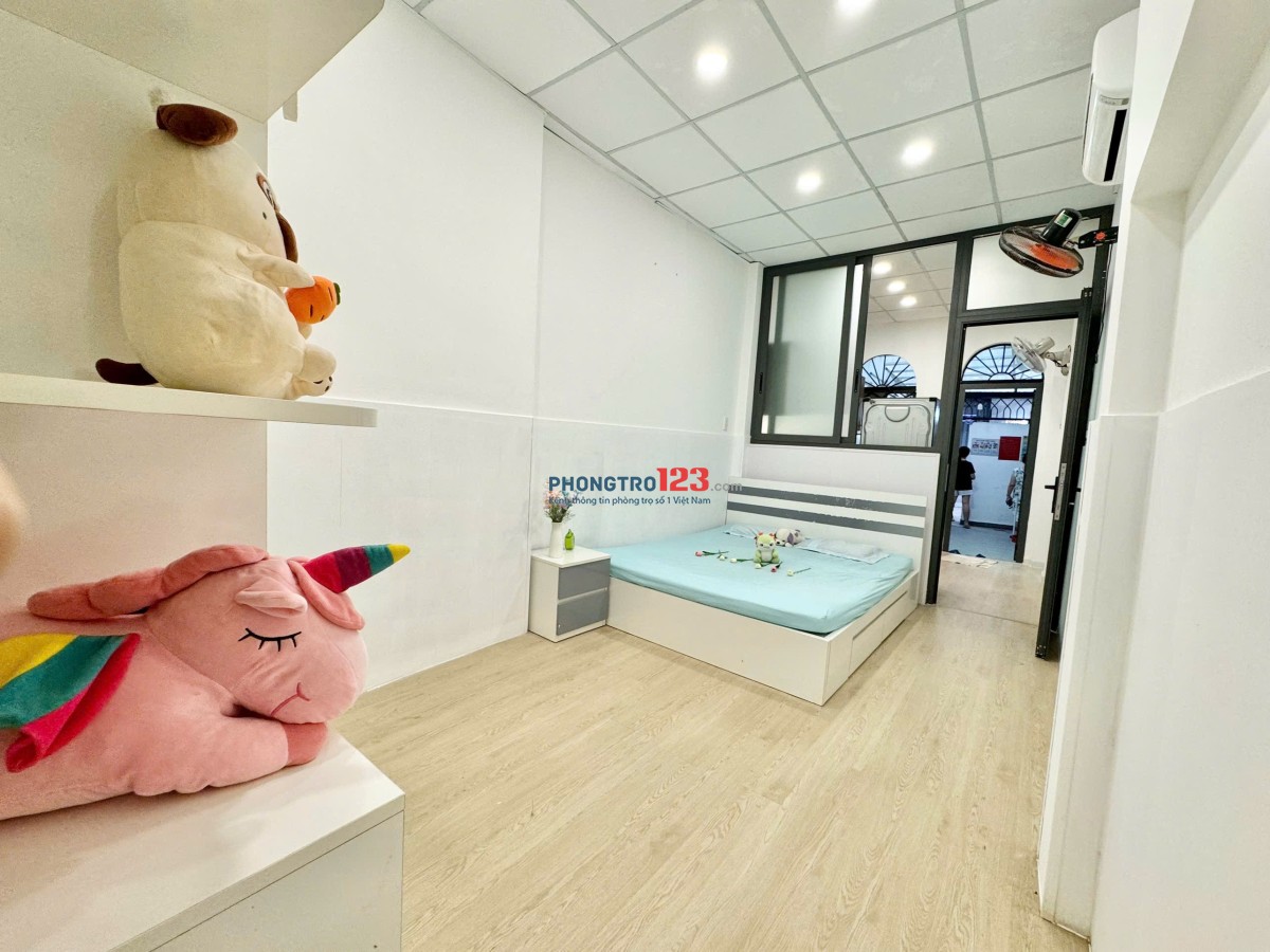 1 PHÒNG NGỦ FULL NỘI THẤT BÌNH THẠNH GẦN HÀNG XANH