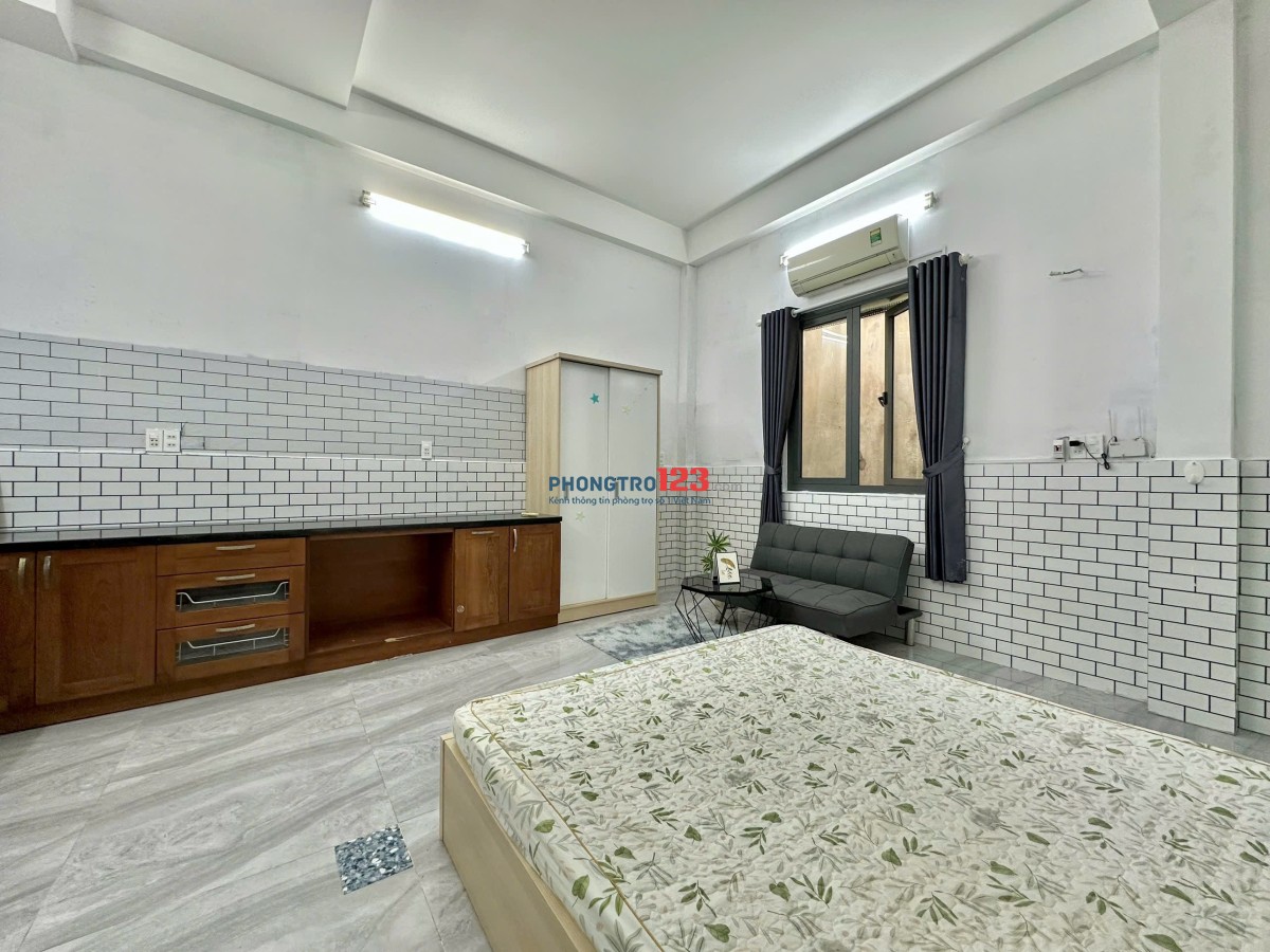 CHO THUÊ CĂN HỘ FULL NỘI THẤT Q10 GIÁ SIÊU RẺ BẤT NGỜ CHO Ở 3 NGƯỜI gần công viên Lê Văn Tám, 3/2
