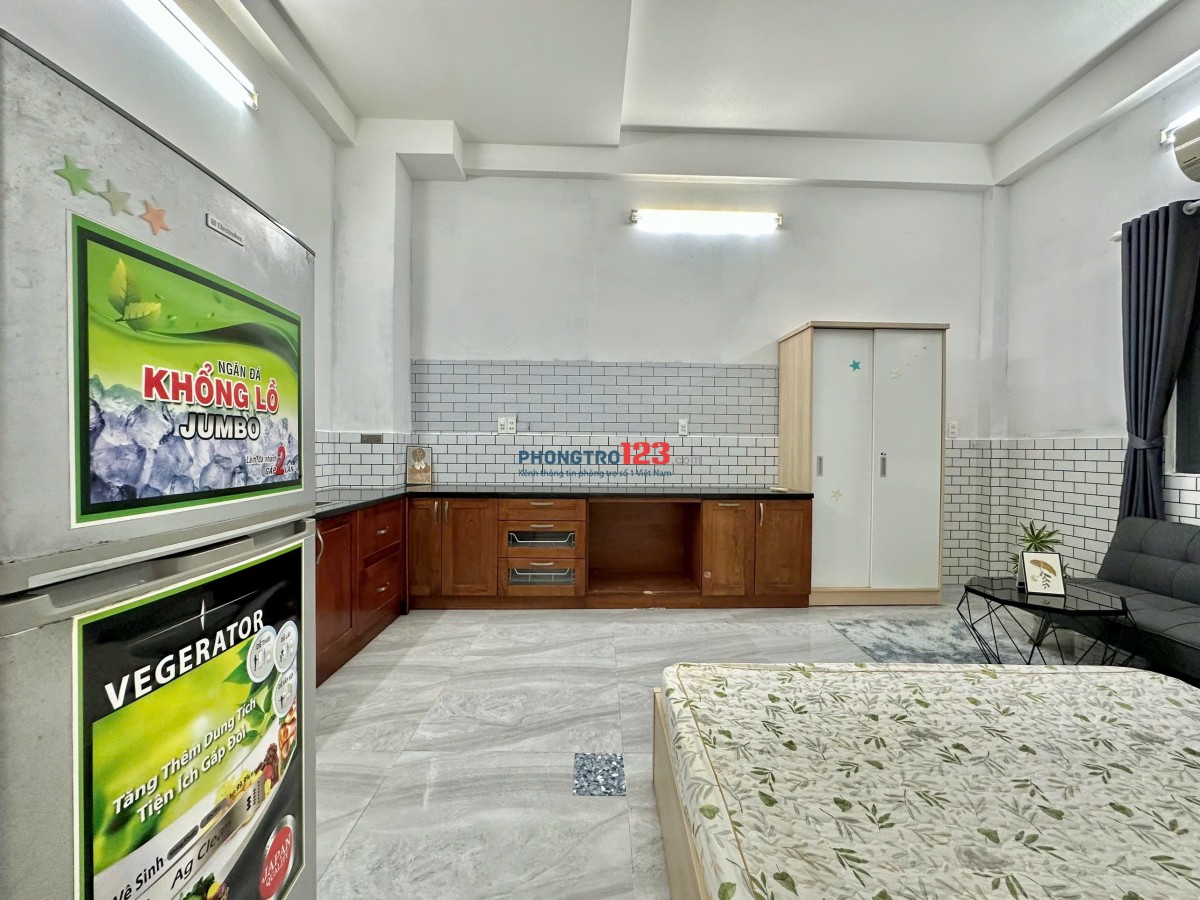CHO THUÊ CĂN HỘ FULL NỘI THẤT Q10 GIÁ SIÊU RẺ BẤT NGỜ CHO Ở 3 NGƯỜI gần công viên Lê Văn Tám, 3/2