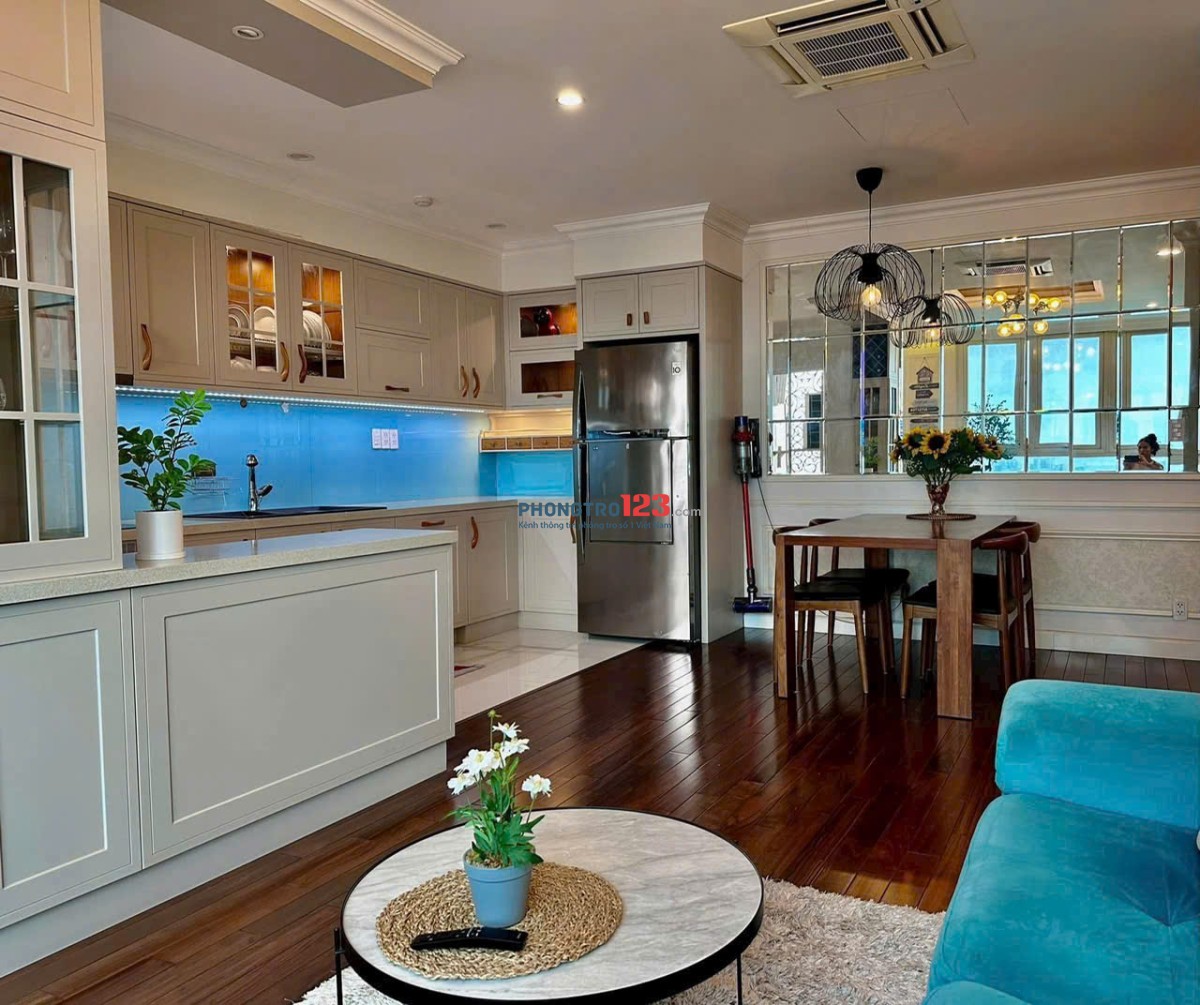 Terra Royal Q.3 – Căn hộ 2PN cao cấp – Full nội thất – View đẹp – Giá chỉ 23 triệu!