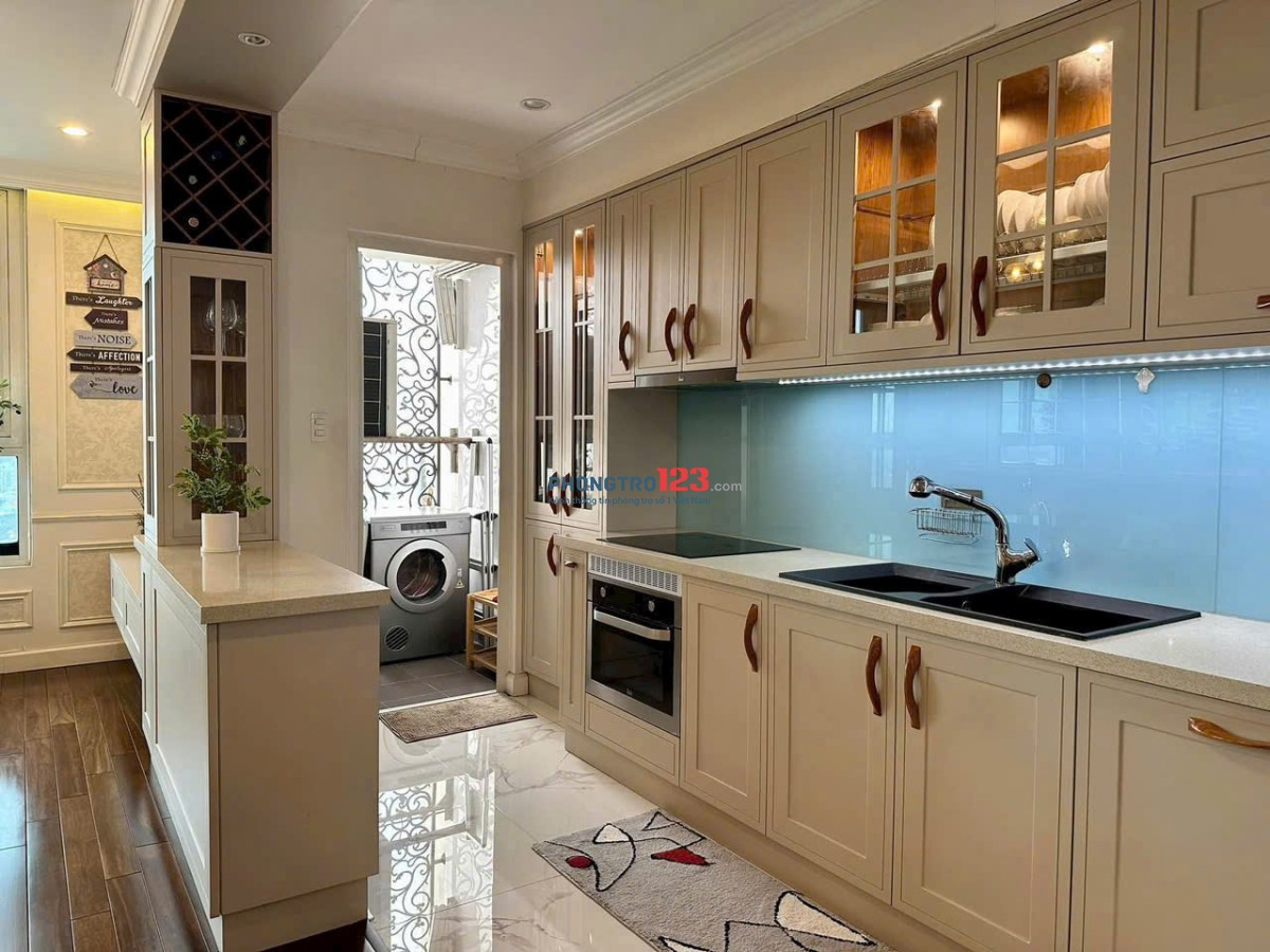 Terra Royal Q.3 – Căn hộ 2PN cao cấp – Full nội thất – View đẹp – Giá chỉ 23 triệu!