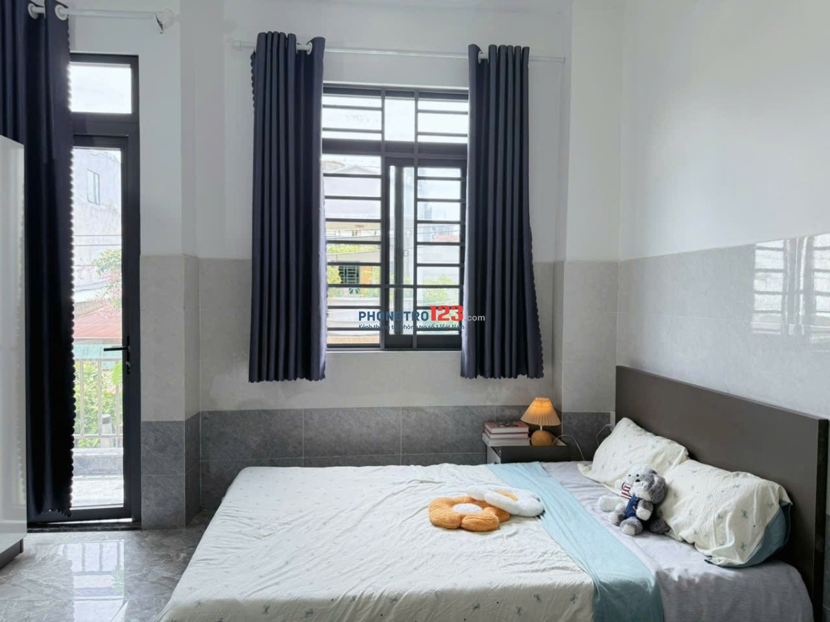 Studio có ban công thoáng mát – Nhất Chi Mai, P13, Tân Bình gần sân bay Tân Sơn Nhất, Etown Cộng Hòa