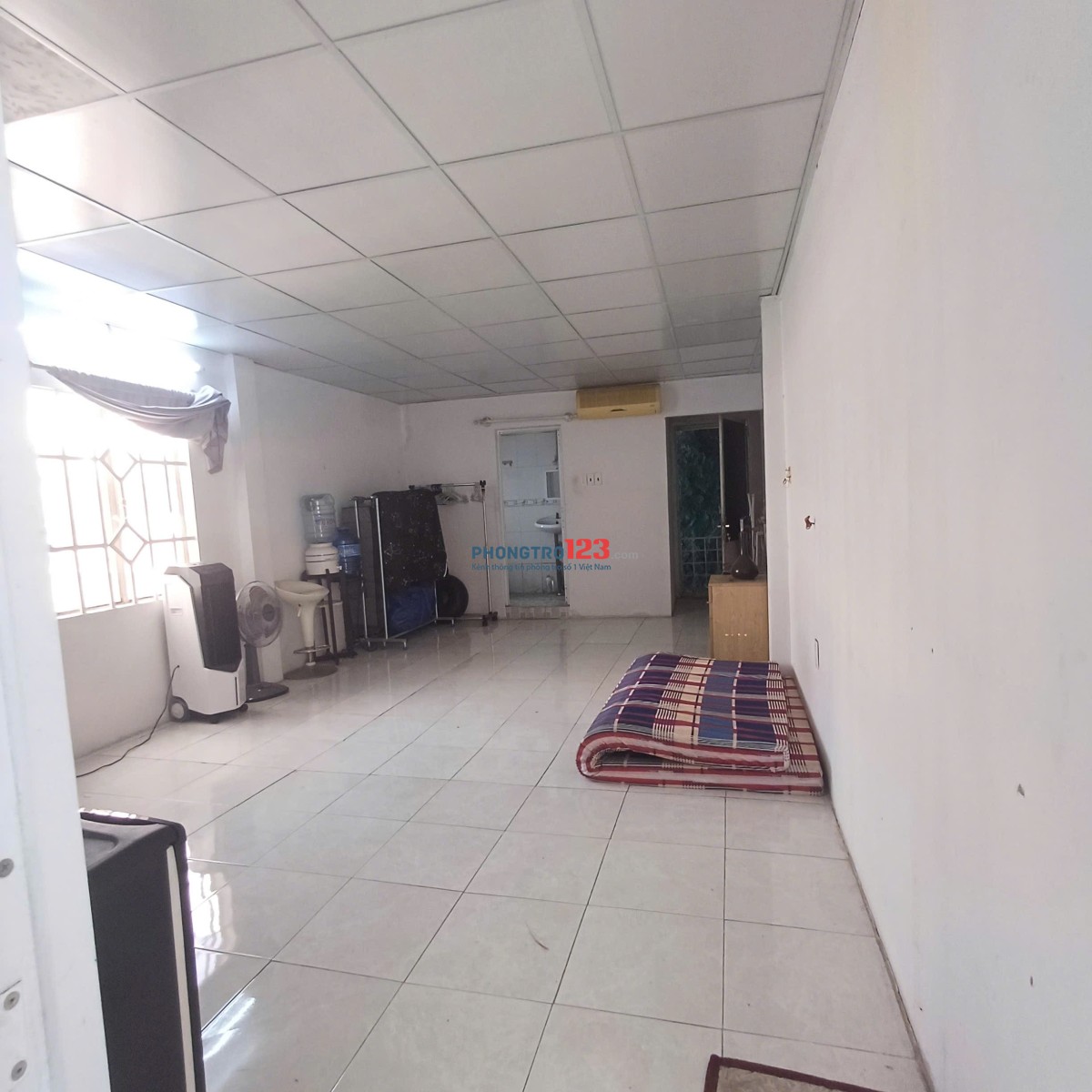 Cho Thuê 1PN 40m2 - Ban Công - Bùi Đình Túy - Chỉ Tính Điện Và Nước