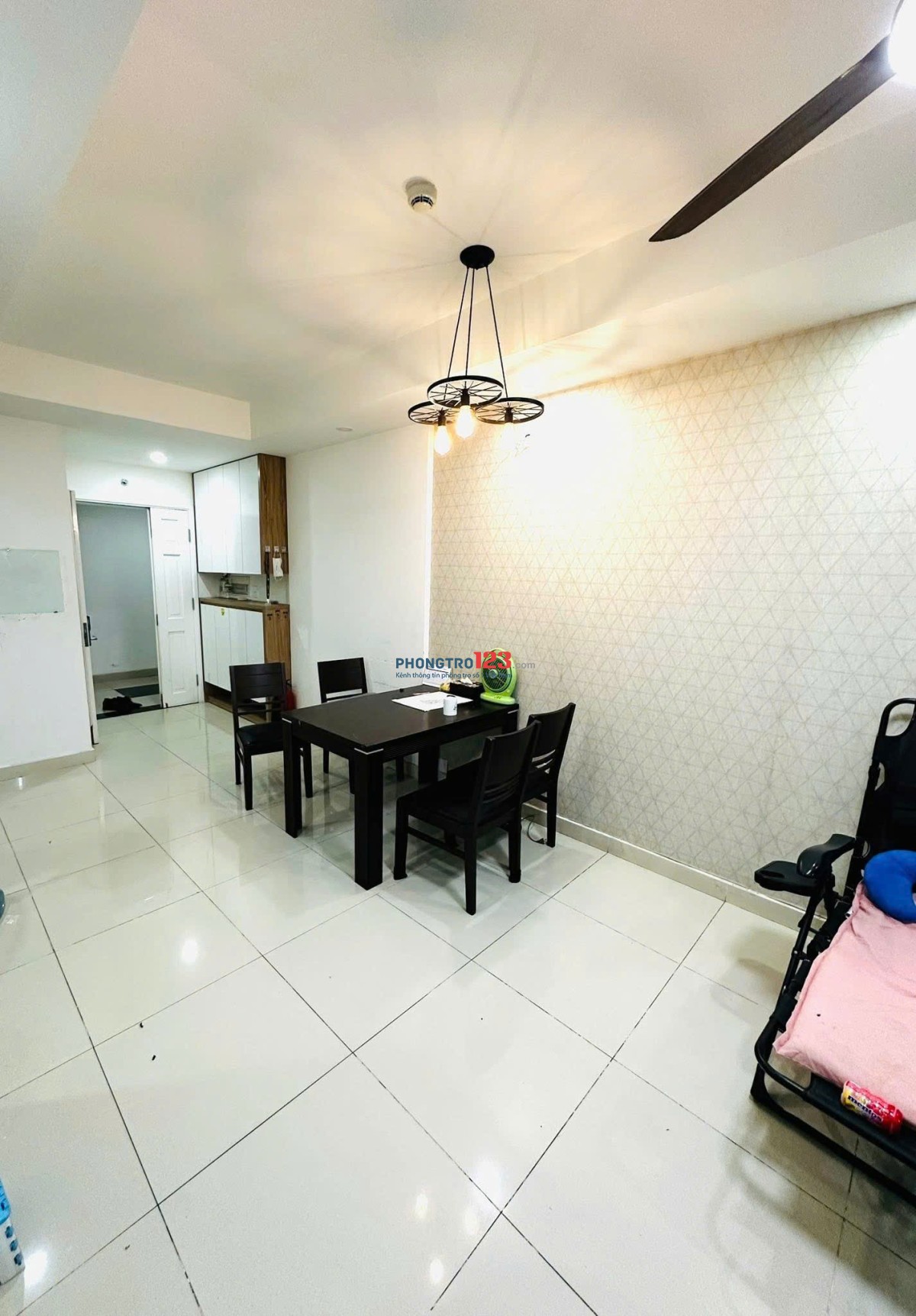 C/c Hà Đô, Nguyễn Văn Công, Gò Vấp: 80m2, 2p ngủ,NT, 12tr/th.