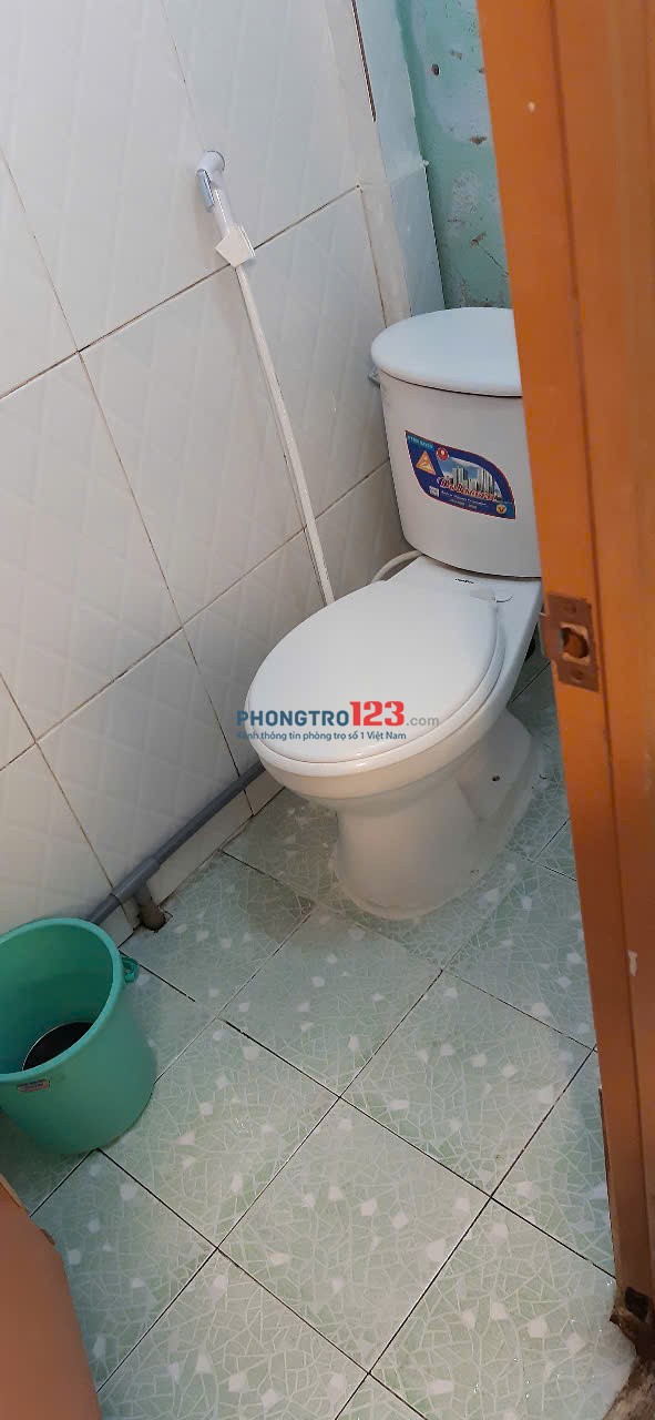 cần 1 nữ ở ghép ,phòng riêng có gát lửng ,có nội thất,giá 1200k