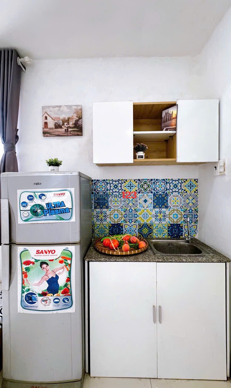 CHO THUÊ PHÒNG FULL NỘI THẤT 30m2 CỬA SỔ ĐÓN NẮNG Ở BÌNH THẠNH GIÁP Q3,Q1 - LH: 0334998413