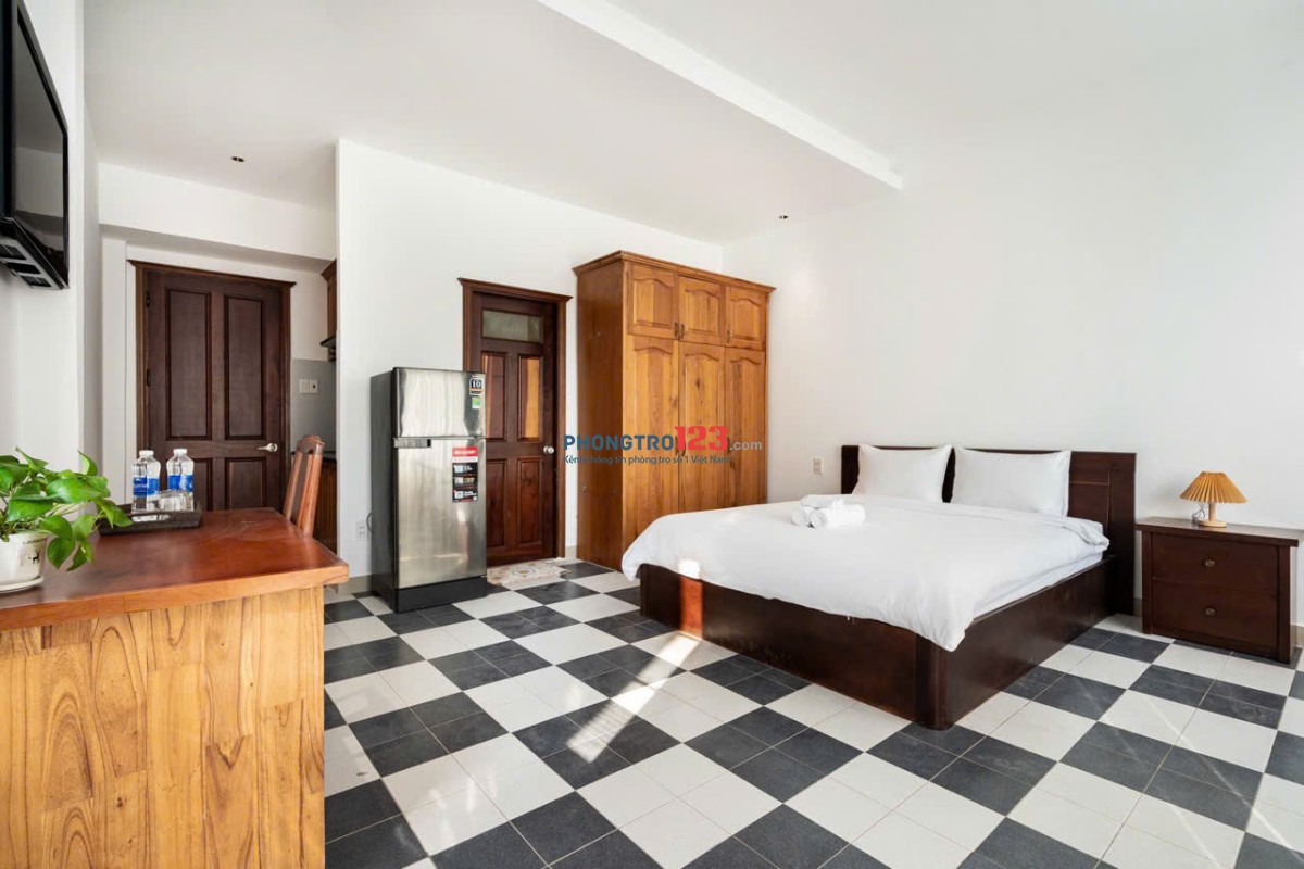 CHO THUÊ PHÒNG FULL NỘI THẤT CỬA SỔ BAN CÔNG LỚN Ở ĐIỆN BIÊN PHỦ BÌNH THẠNH GIÁP Q1,Q3 - 0334998413