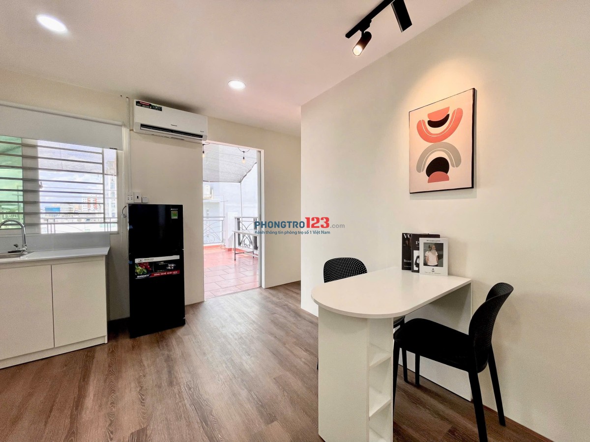 Cho thuê căn hộ mini tiện nghi, full nội thất mới 100%, phòng thoáng mát, sàn gỗ sang trọng, an ninh