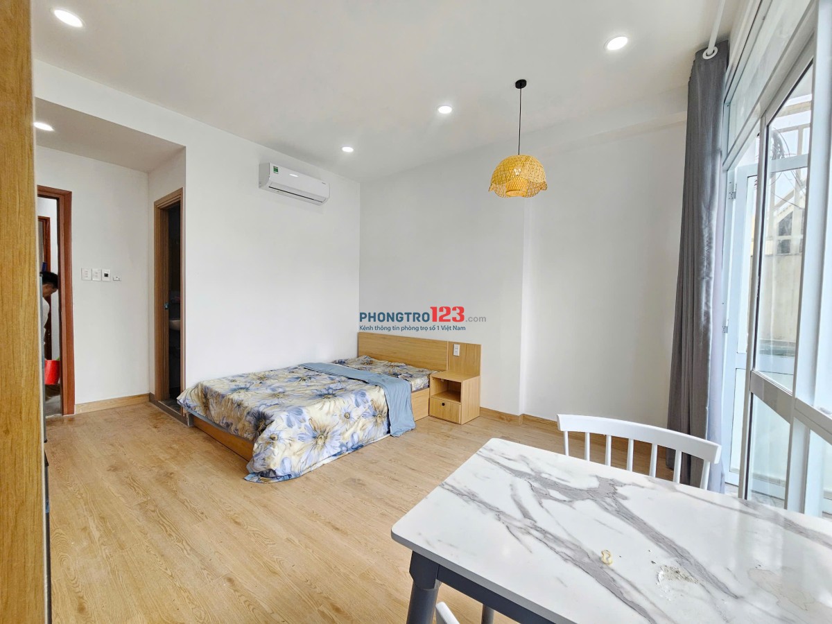 PHÒNG ĐẸP FULL NỘI THẤT – CỬA SỔ LỚN THOÁNG SÁNG – NGAY CHỢ BÀ CHIỂU, BÌNH THẠNH