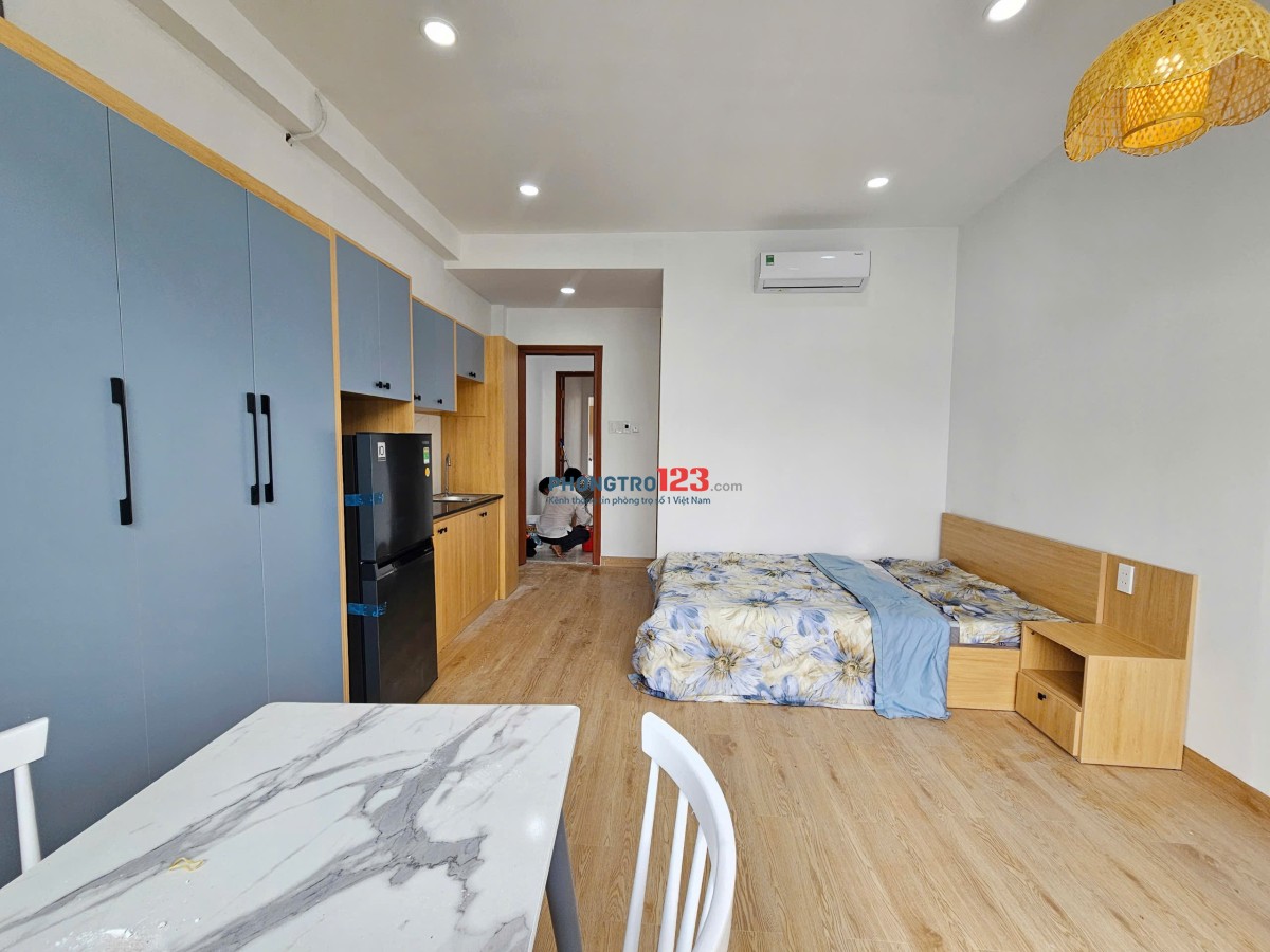 PHÒNG ĐẸP FULL NỘI THẤT – CỬA SỔ LỚN THOÁNG SÁNG – NGAY CHỢ BÀ CHIỂU, BÌNH THẠNH
