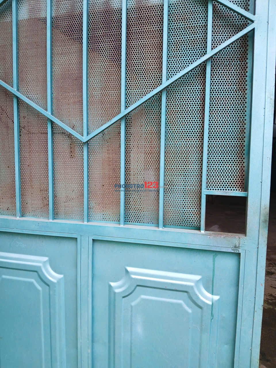 Chính chủ cho thuê nhà nguyên căn ngay ngã tư Lương Định Của, P. Hội Phú