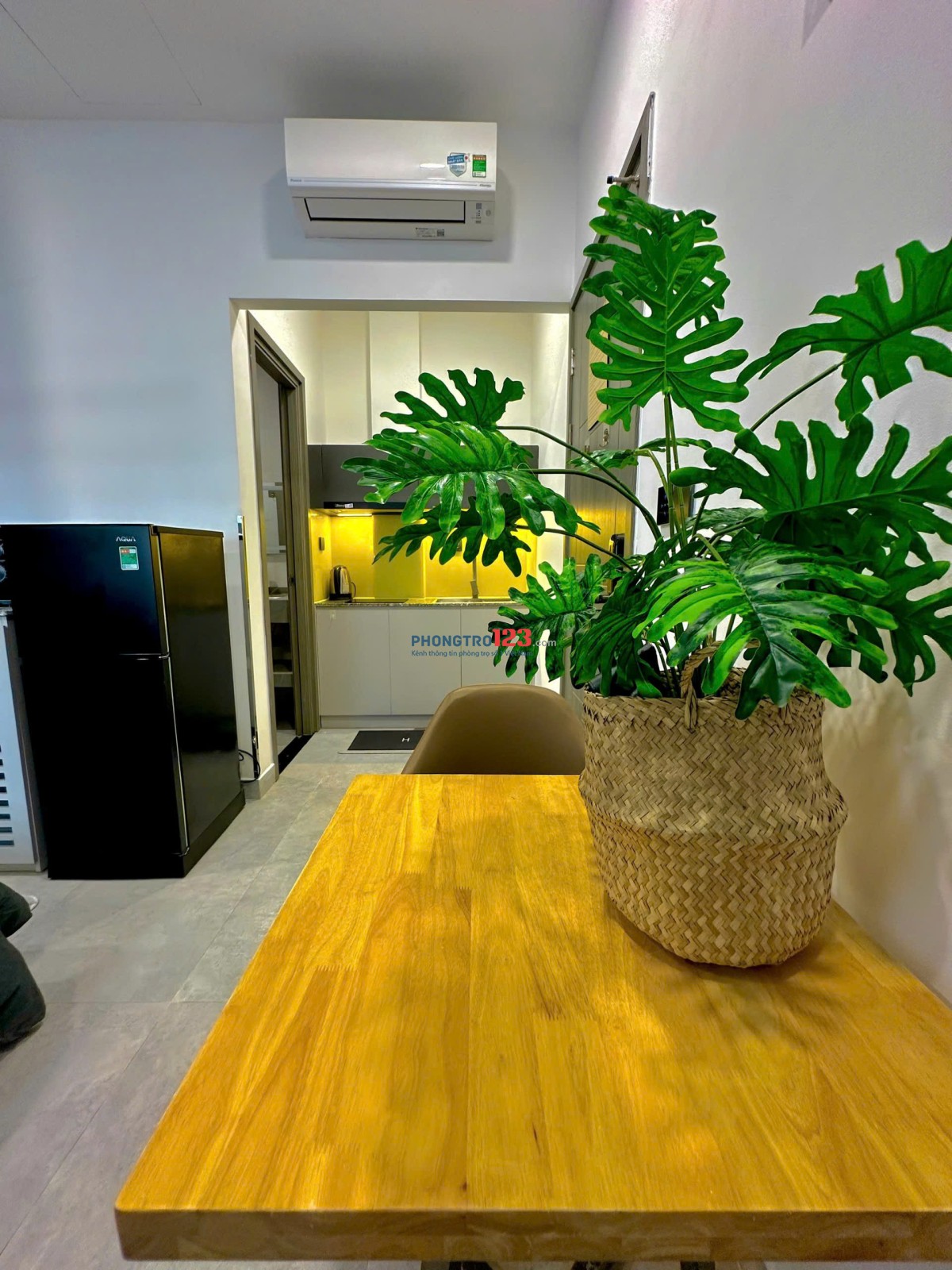 NGUYỄN KHOÁI QUẬN 4, PHÒNG TÁCH BẾP - SIÊU RỘNG - NỘI THẤT MỚI