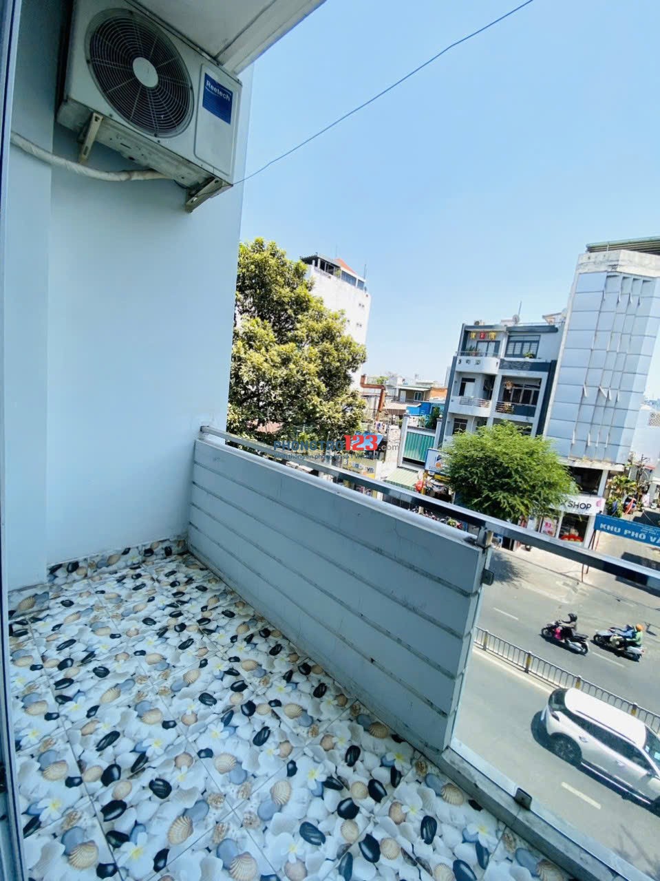 Cho thuê CĂN HỘ 1PN TÁCH BẾP - Có Ban Công Rộng Thoáng, Máy giặt riêng - Q. Bình Thạnh