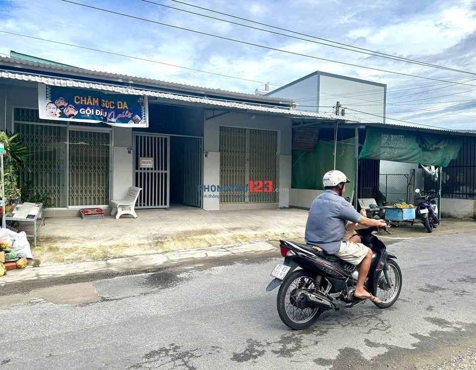 PHÒNG TRỌ - MẶT LỘ CẦU NHÀ VIỆC, PHÚ NHUẬN, TP. BẾN TRE