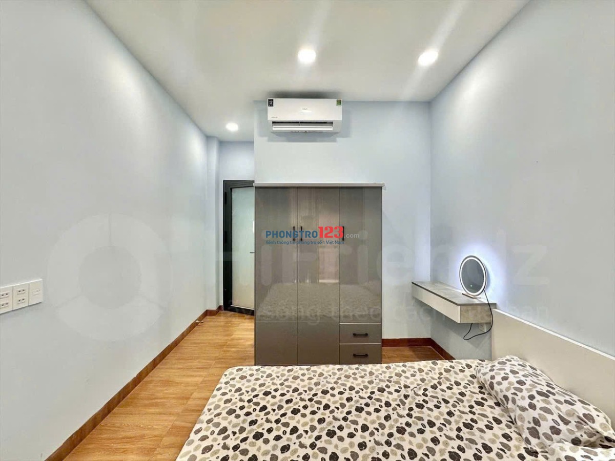 cho thuê phòng trọ ban công tại Thích Quảng Đức gần Phan Đăng Lưu tiện di chuyển ra sân bay, Gò Vấp