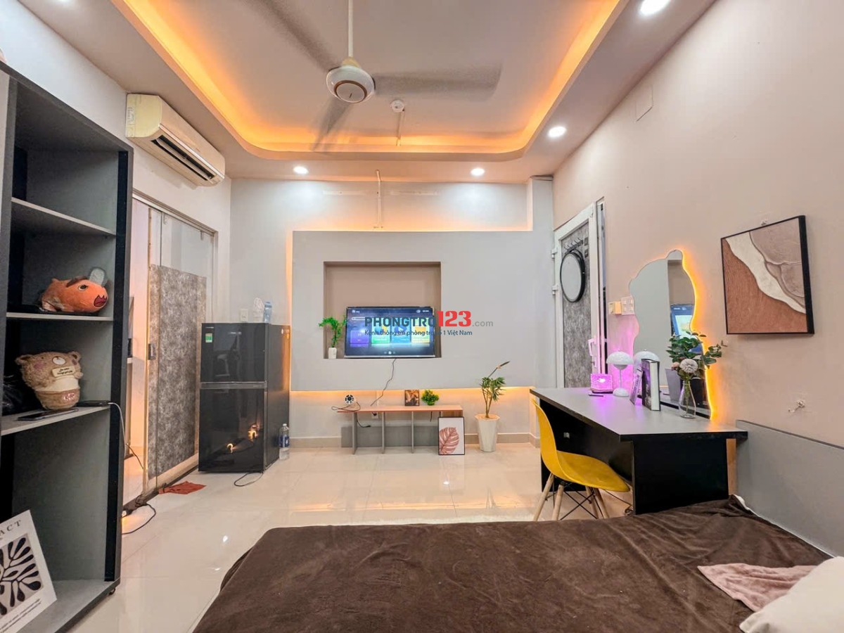 Phòng Studio Nguyễn Đình Khơi – Full Nội Thất, Giếng Trời Thoáng Mát , Có Máy Nước Nóng