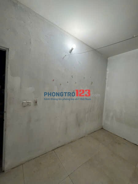 Thuê trọ gần Ngã tư sở, gọi cô Lưu chủ trọ: 0986491768