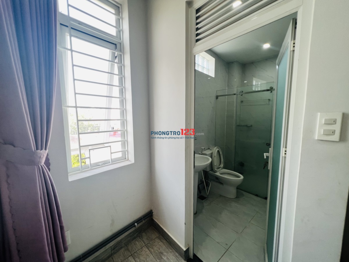 Phòng Full nội thất. Gần chợ Hiệp Bình