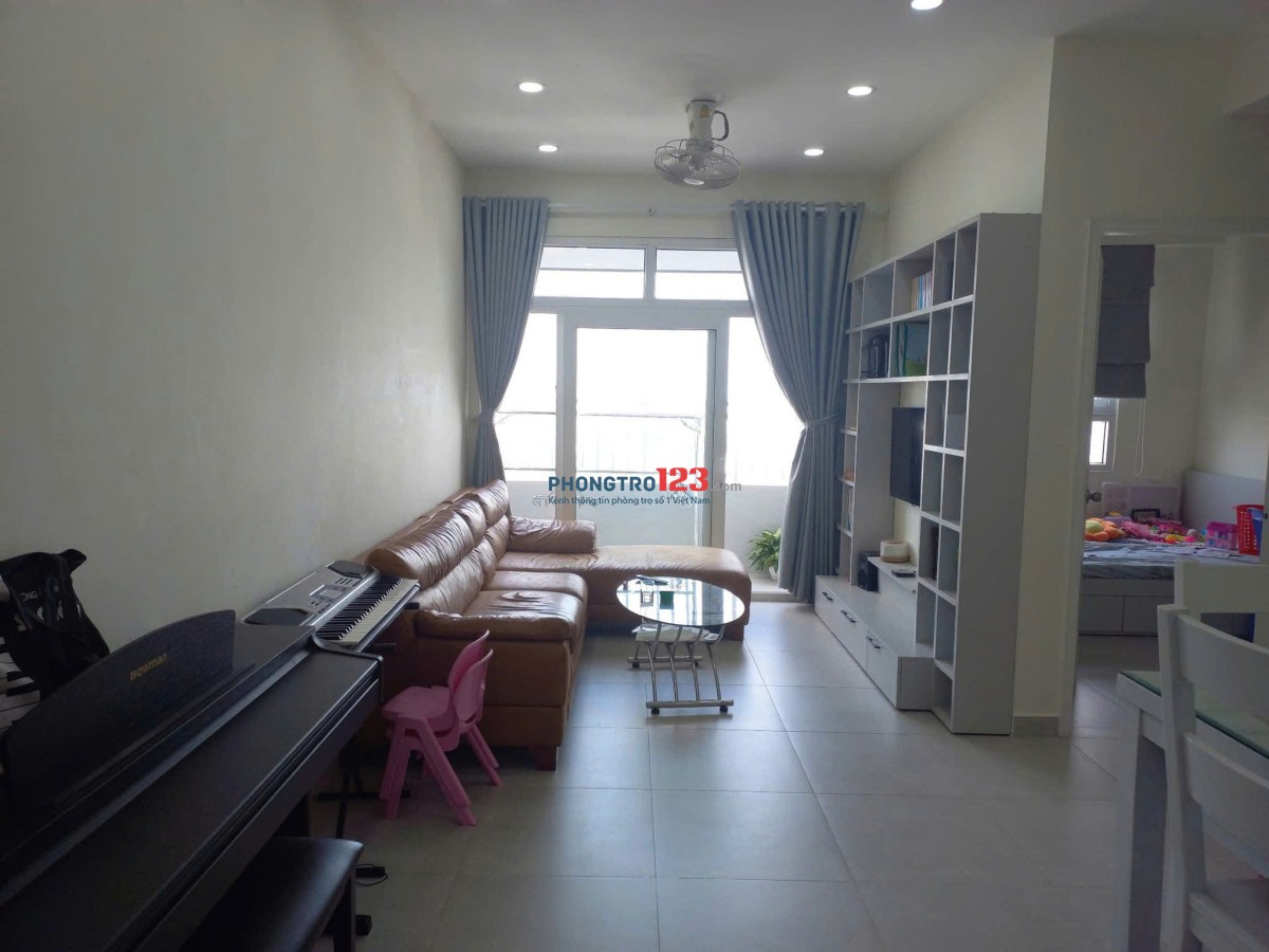 Chung cư Central Plaza , p3, Tân Bình: 77m2, 2PN, Tolet, Nội thất, 12tr5/th.