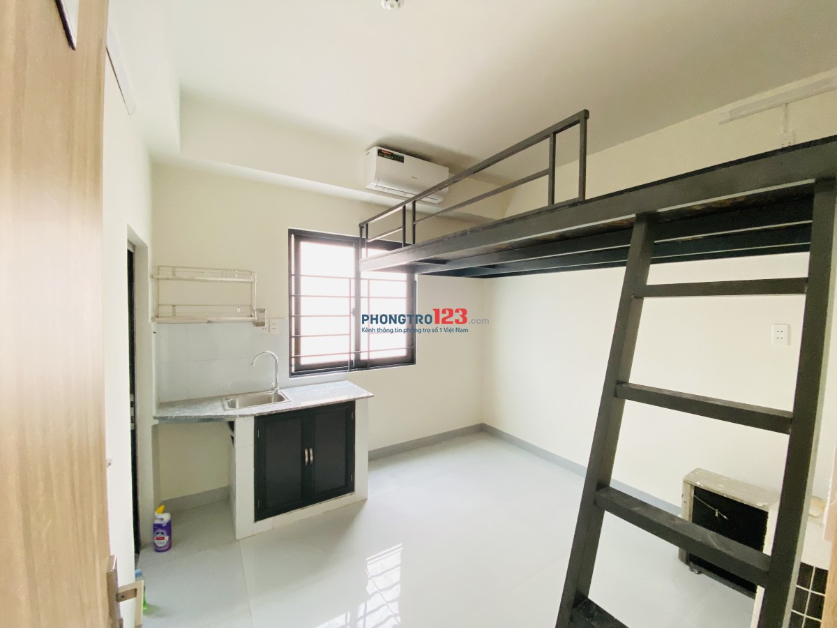 Cho thuê phòng Gò Vấp, gần ĐH Công nghiệp, Văn Lang,.... Mới. 2 cửa sổ có thang máy