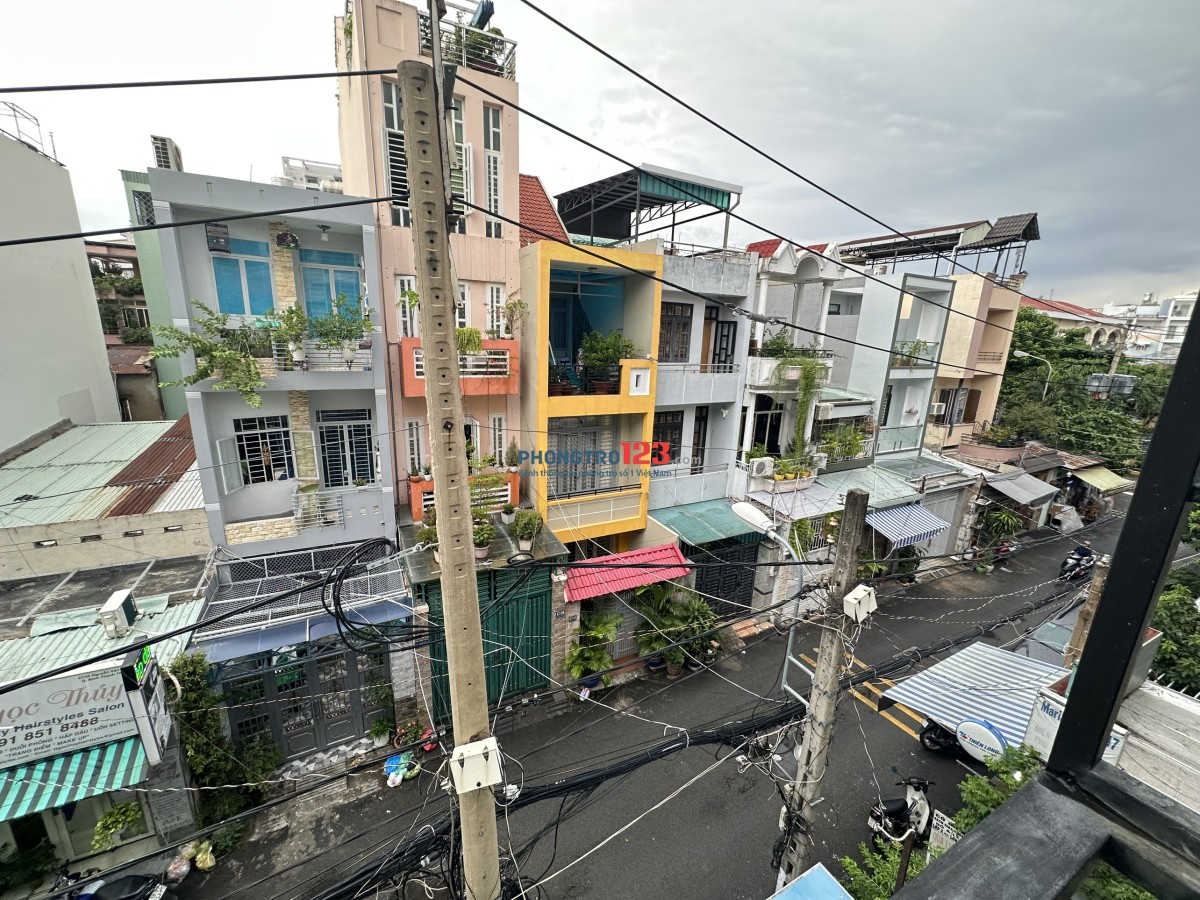 PHÒNG FULL NỘI THẤT CỬA SỔ BAN CÔNG THOÁNG MÁT Ở BÌNH THẠNH GIÁP PHAN ĐĂNG LƯ PHÚ NHUẬN - 0334998413