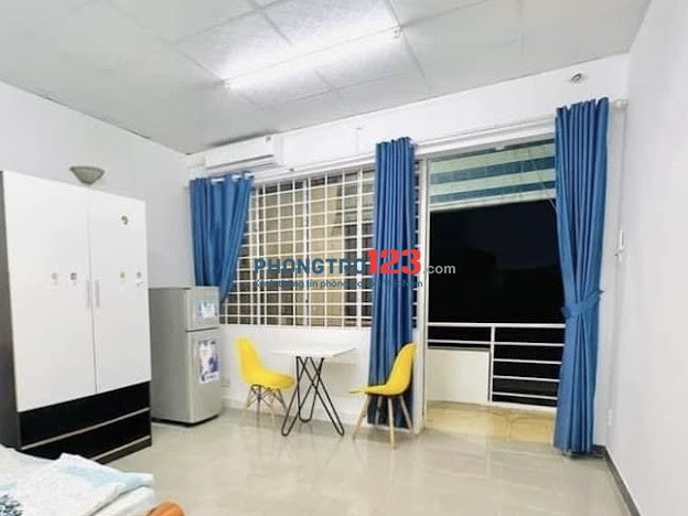 Cho thuê căn hộ full nội thất có thang máy ngay trung tâm Phú Nhuận gần sân bay tiện di chuyển Q1 Q3