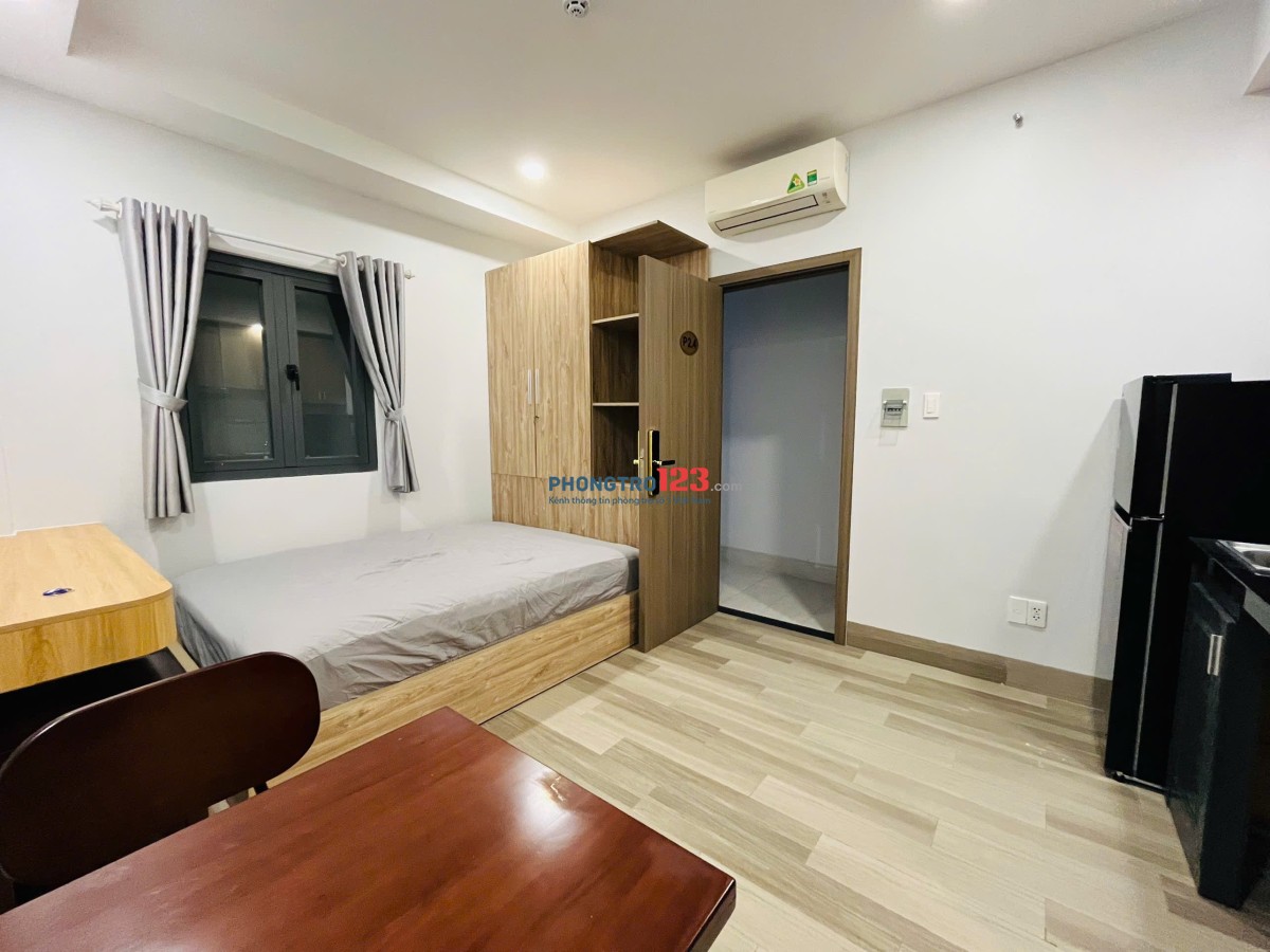 Cho Thuê Phòng có Nội Thất Xô Viết Nghệ Tĩnh Quận Bình Thạnh Ngã 4 Hàng Xanh