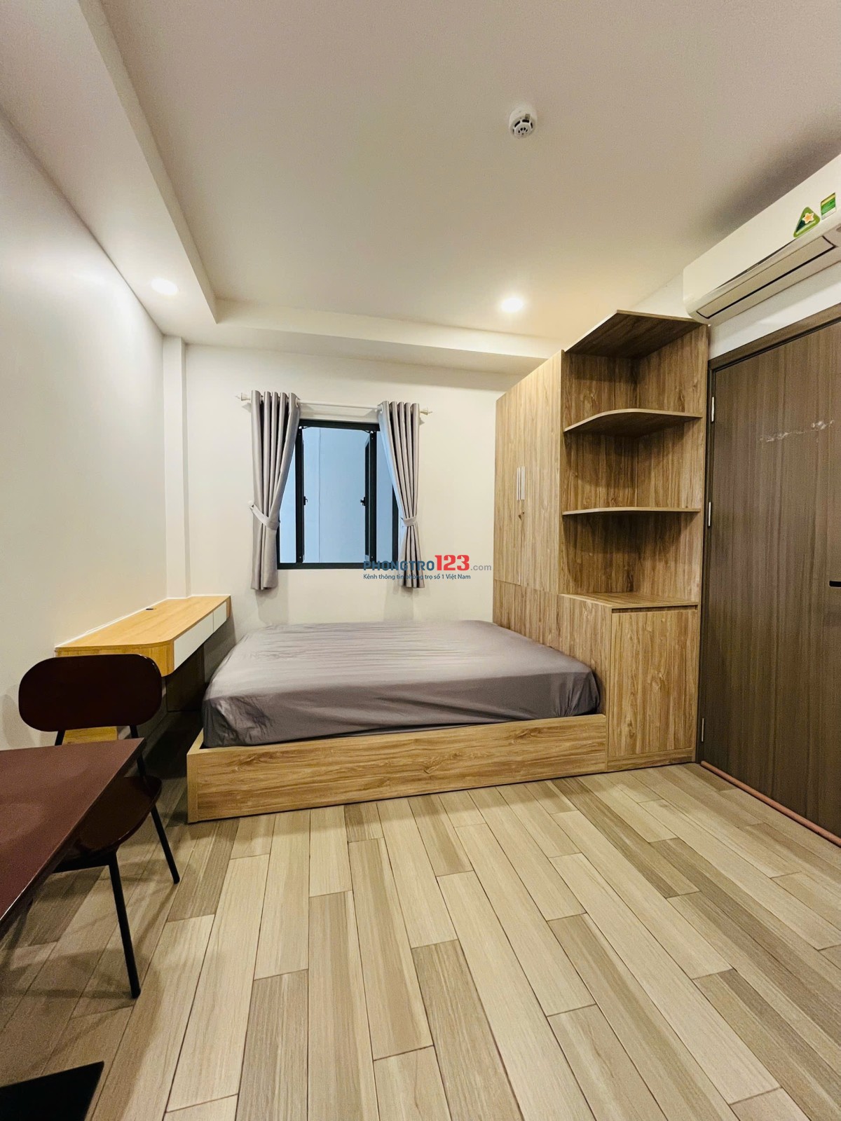 Cho Thuê Phòng có Nội Thất Xô Viết Nghệ Tĩnh Quận Bình Thạnh Ngã 4 Hàng Xanh