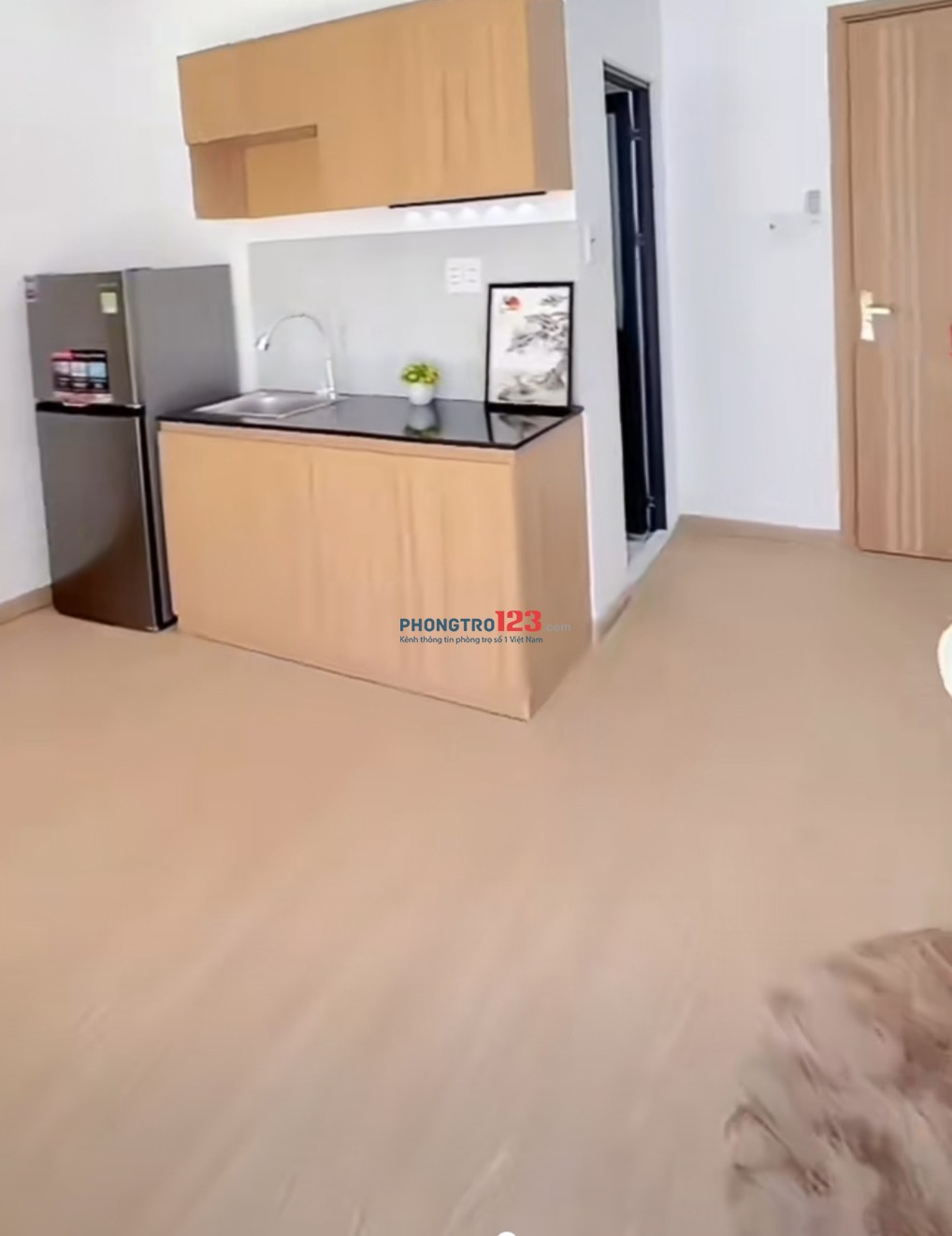 PHÒNG SẠCH ĐẸP - CÓ GÁC - BAN CÔNG - NGAY CỘNG HOÀ - GẦN NHÀ GT3 TÂN BÌNH