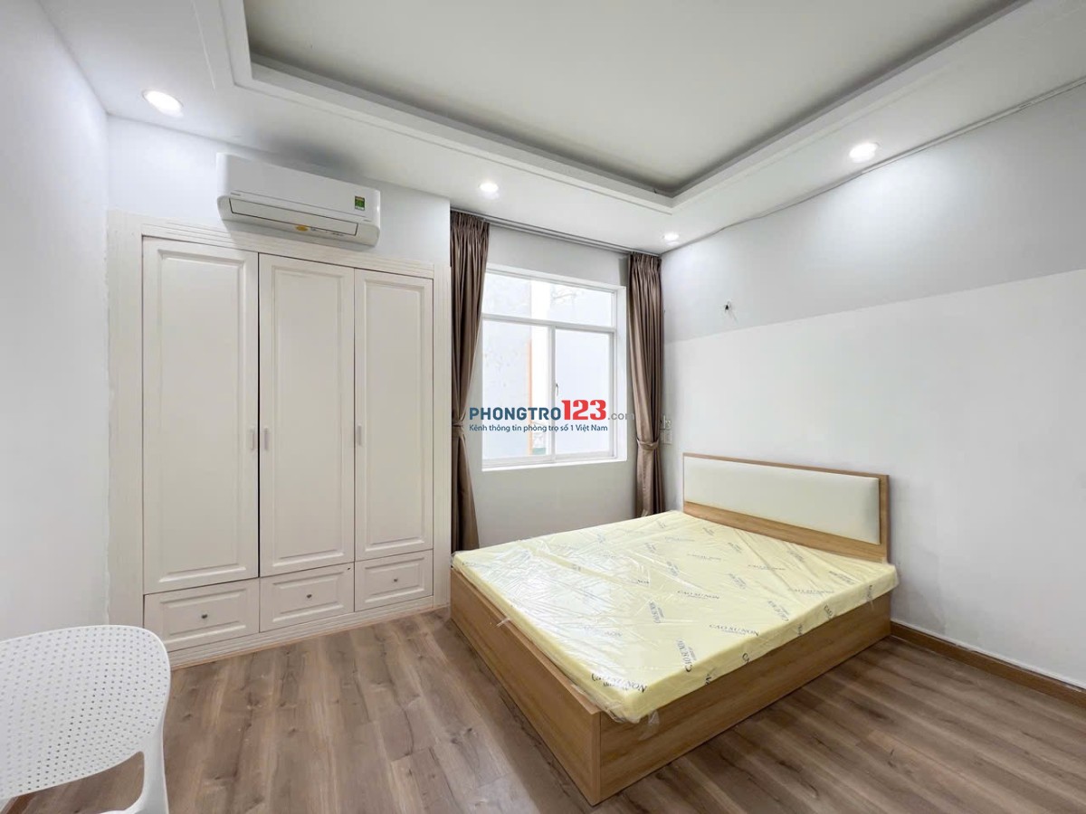 PHÒNG STUDIO CỬA SỔ TRỜI LỚN FULL NỘI THẤT GẦN RMIT, TDTU