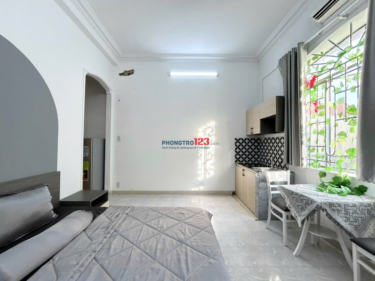 Studio thoáng sáng, tiện nghi, sát sân bay Tân Sơn Nhất️