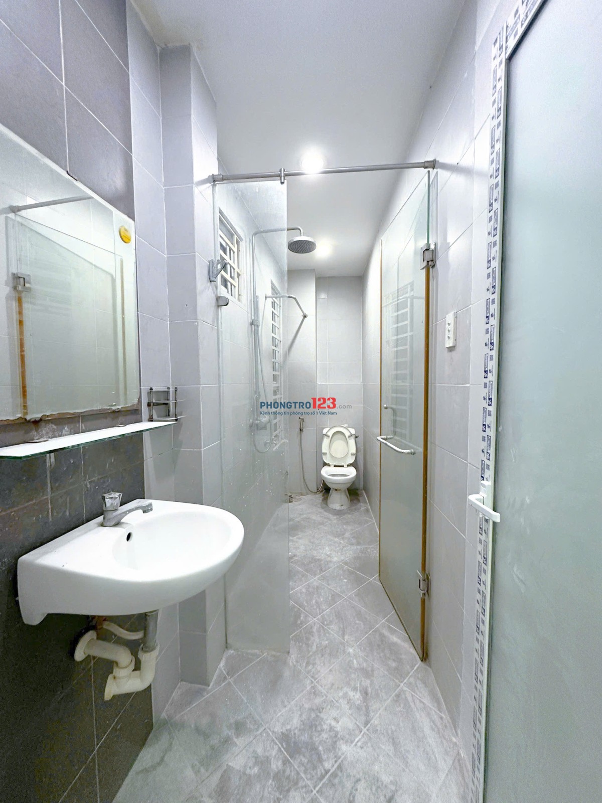 Cho thuê phòng có nội thất thang máy Gần Chợ Bà Chiểu Quận Bình Thạnh