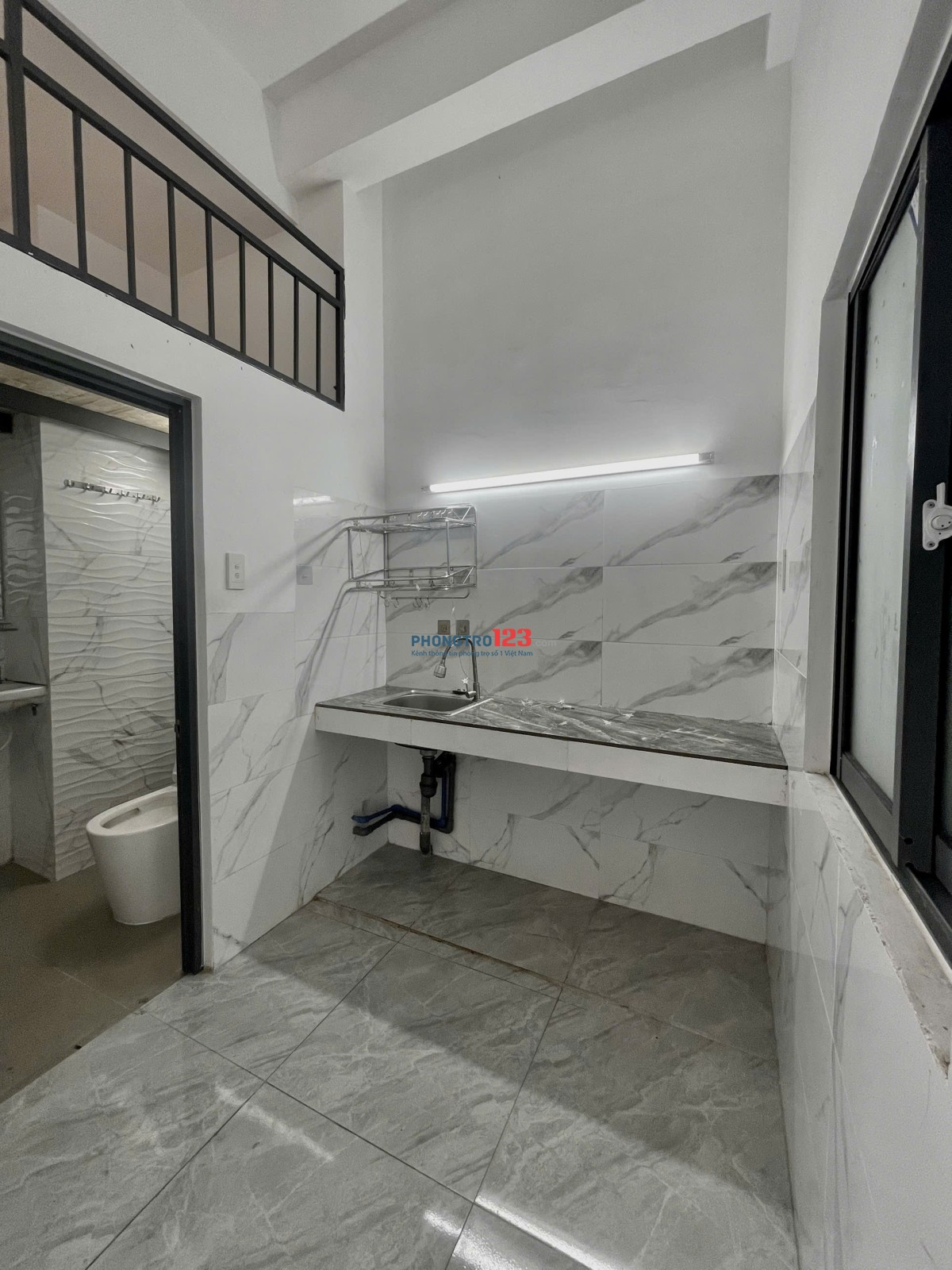 Phòng trọ có nội thất máy lạnh nệm quận 12