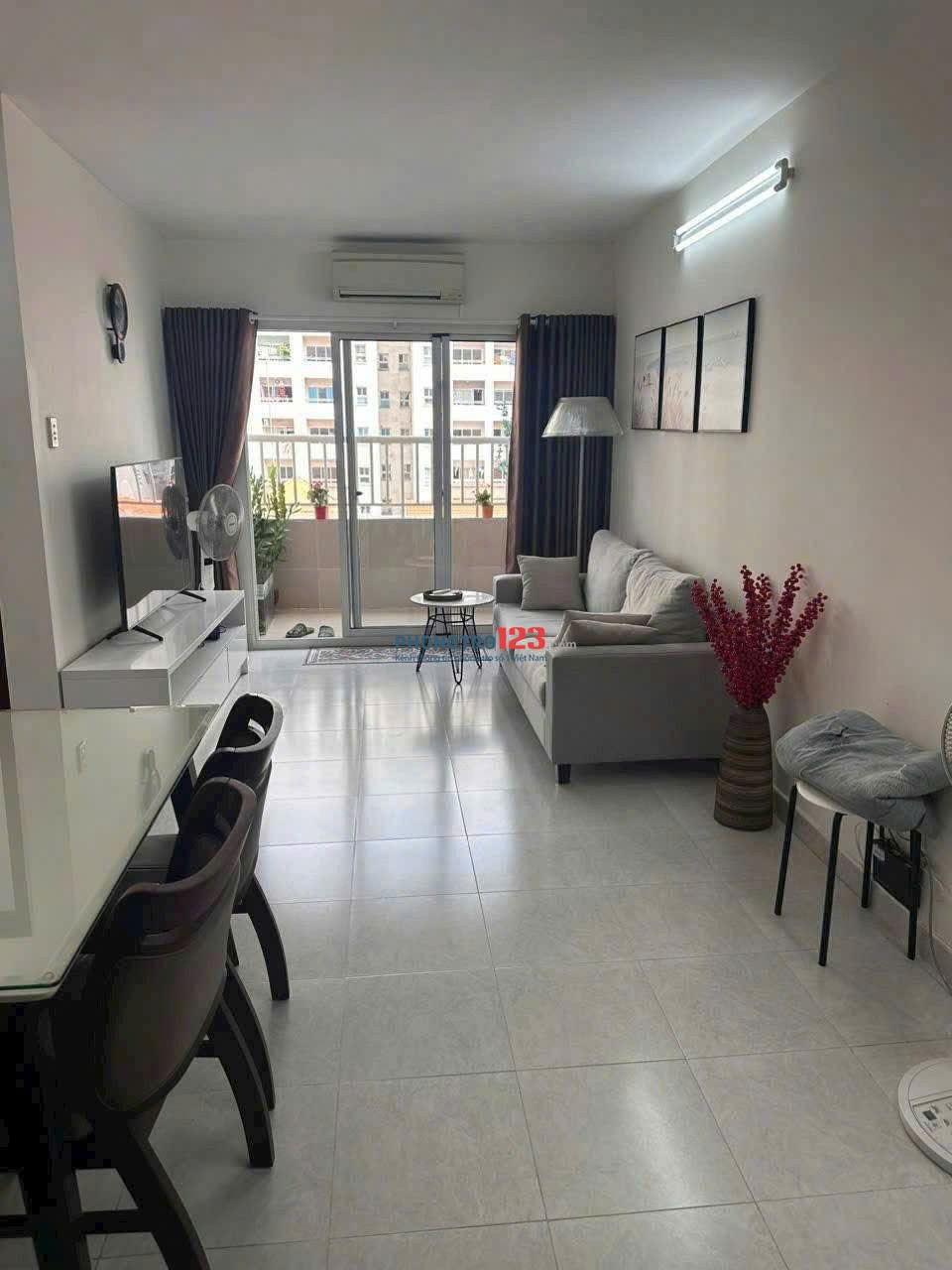 Chung cư Hà Đô, Nguyễn Văn Công, GV: 75m2, 2p ngủ, full nt, 12triệu