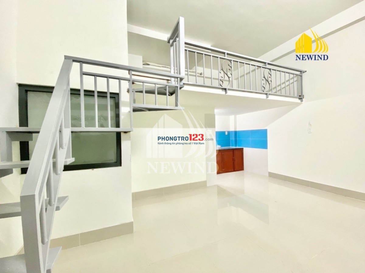  DUPLEX RỘNG RÃI Ở ĐƯỢC 4 NGƯỜI NGAY TRUNG TÂM QUẬN 7