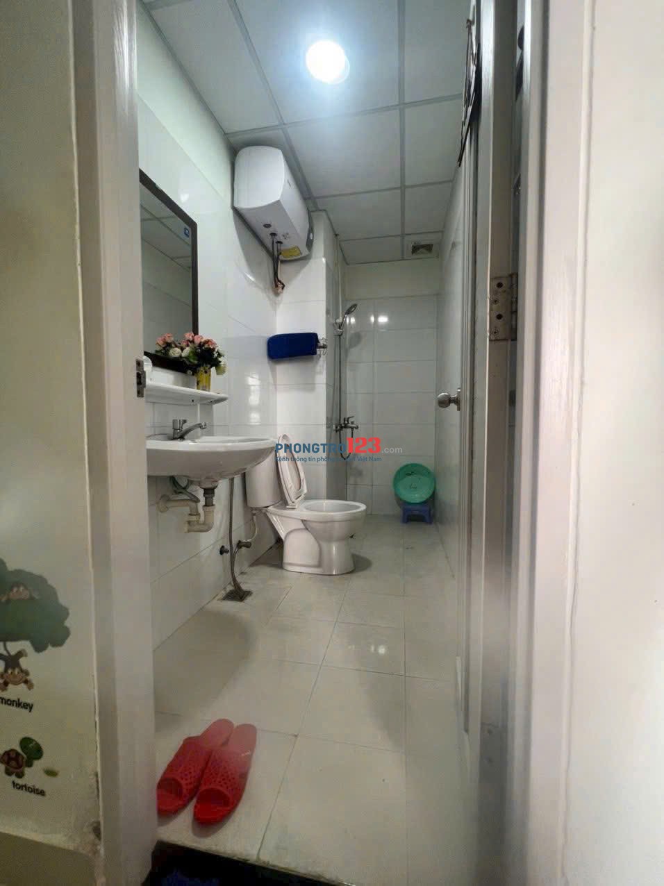 Chung cư Screc , Trường Sa,Q3:Giá 10.5tr/th 55m2- 1p ngủ, NT