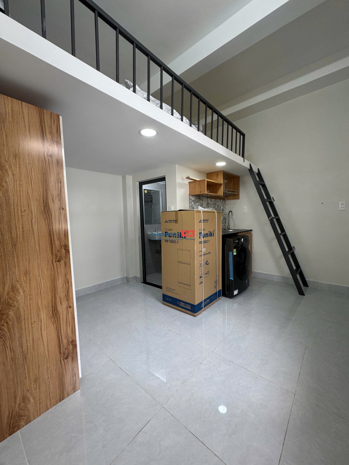 Cho Thuê Duplex Cửa Sổ Ánh Sáng Sạch Mới - Máy Giặt Riêng Gần Chợ Bà Chiểu Quận Bình Thạnh
