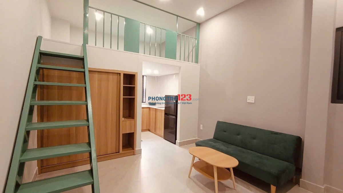 Căn Hộ có gác cửa sổ thoáng, ngay trục đường chính Quận Bình Thạnh , giáp Q1, Q3