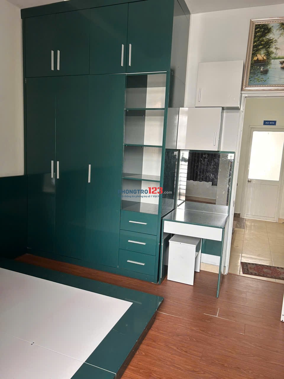 Cho thuê 2 phòng có máy lạnh, nội thất giá 3 triệu; KHÔNG NT 2.5 triệu.
