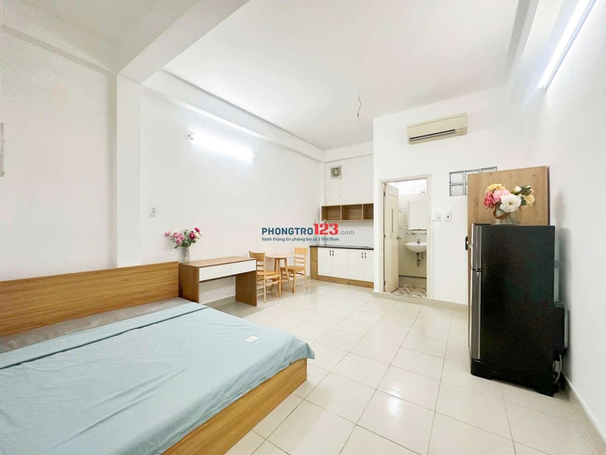 Khai Trường Phòng Trọ Q3 Full Nội Thất, Gần Công Viên Tao Đàn, Gần Công Trường Dân Chủ