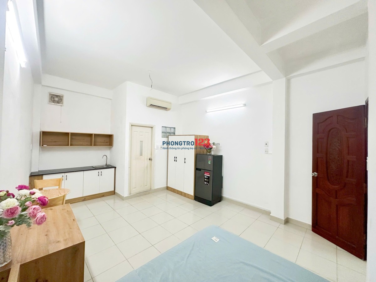 Khai Trường Phòng Trọ Q3 Full Nội Thất, Gần Công Viên Tao Đàn, Gần Công Trường Dân Chủ