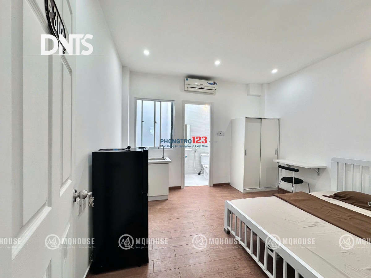 Phòng trọ quận 1, Full nội thất, Thang Máy, Gần Công Viên Lê Văn Tám