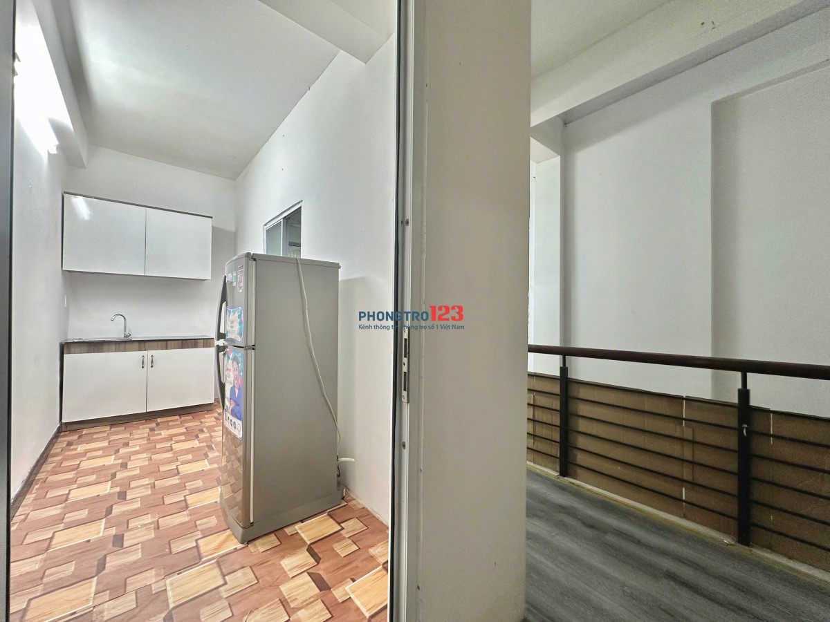 Cho thuê căn hộ quận 1, 1 tầng riêng biệt 70m2. Full Nội Thất, Máy Giặt Riêng, Gần Bùi Viện