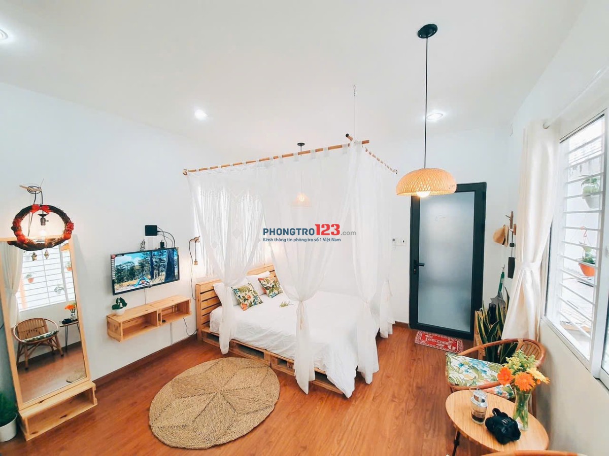 Phòng trọ quận 1, Full Nội Thất, Diện tích 30m2. Gần Chợ Bến Thành, Takashimaya