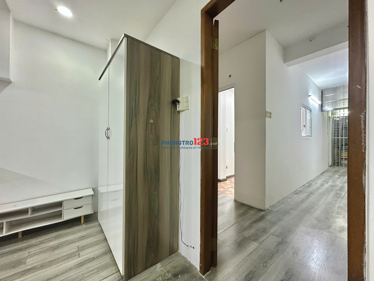 Cho thuê căn hộ quận 1, 1 tầng riêng biệt 70m2. Full Nội Thất, Máy Giặt Riêng, Gần Bùi Viện
