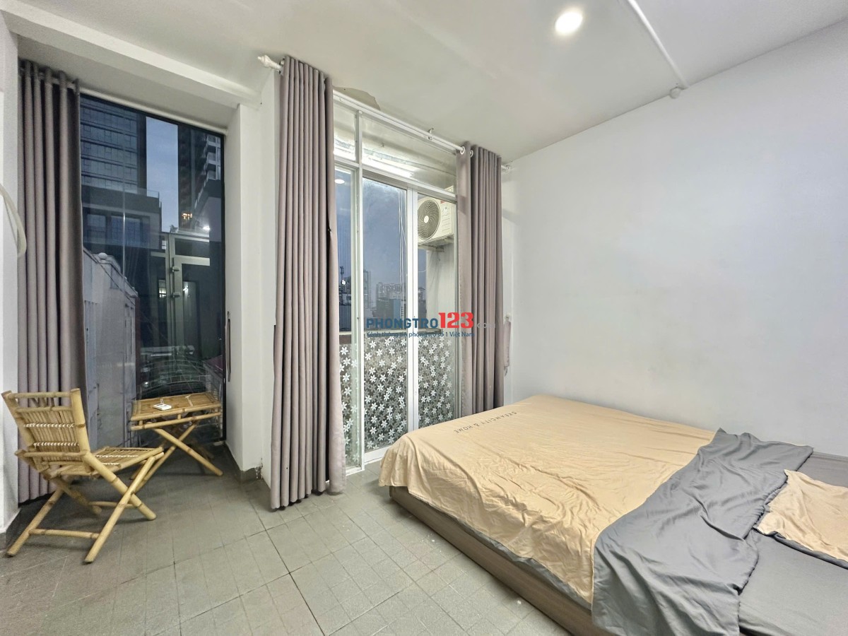 Cho thuê căn hộ quận 1, 1 tầng riêng biệt 70m2. Full Nội Thất, Máy Giặt Riêng, Gần Bùi Viện