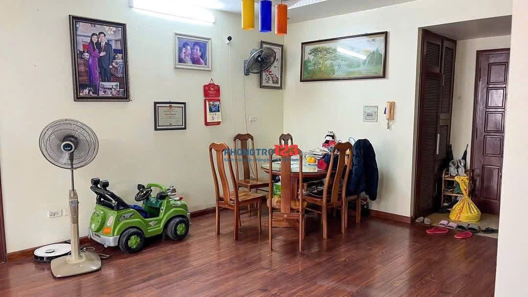 Chung cư Phú Thạnh, Nguyễn Sơn, TP: 110m2, 3p ngủ, 2TL, Góc, 10.5tr/th.