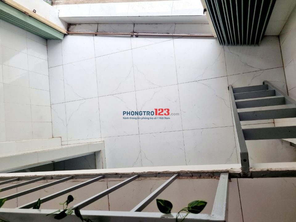 Cho thuê phòng trọ mặt tiền kinh doanh Dương Quảng Hàm, Gò Vấp – 25m² có gác