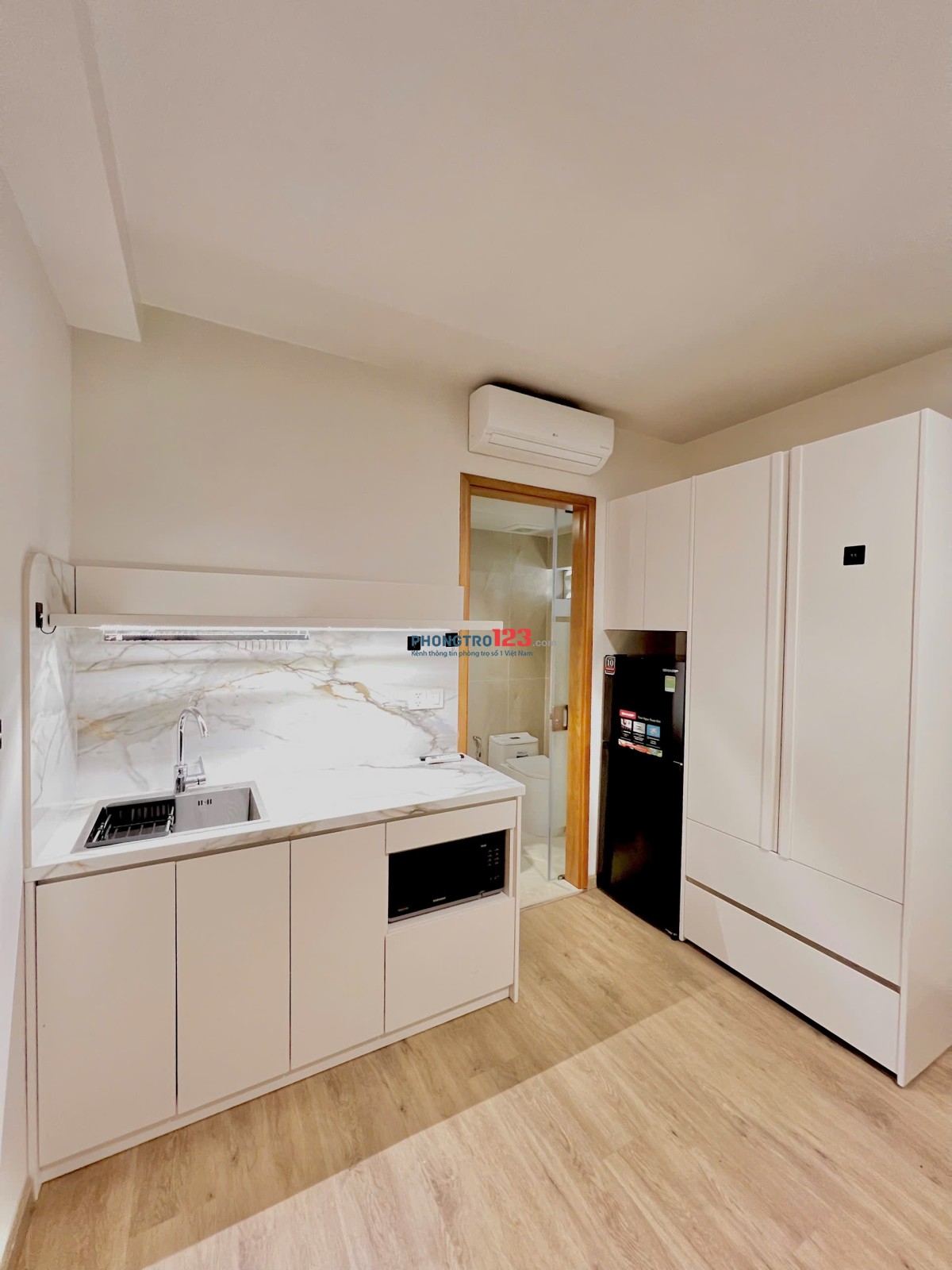 TRỐNG LẠI CĂN HỘ 1PN FULL NT BANCON GẦN LOTTE, TRƯỜNG ĐH RMIT, TDT TRUNG TÂM QUẬN 7
